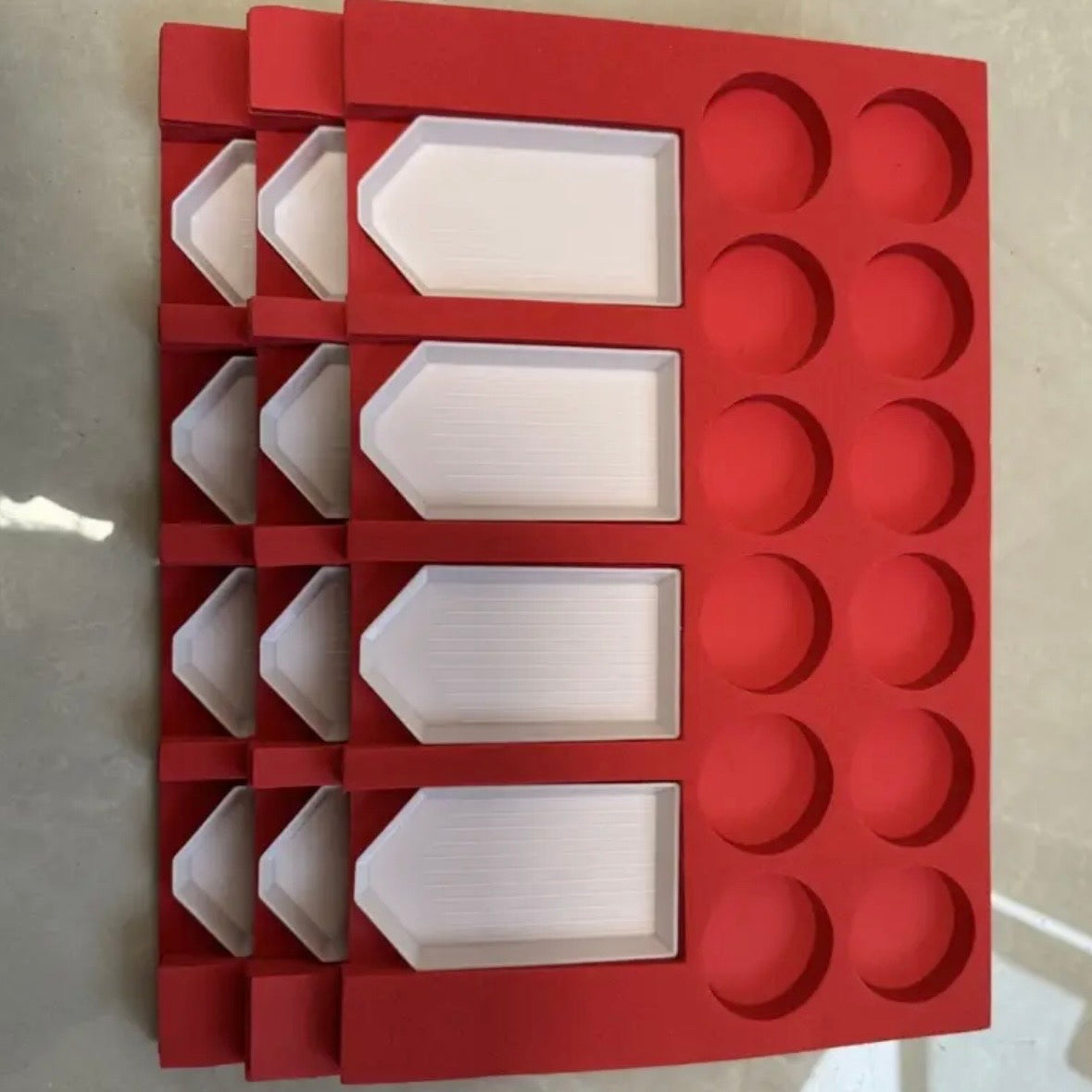 Diamond Crystals Organizer 12 slots (Red)